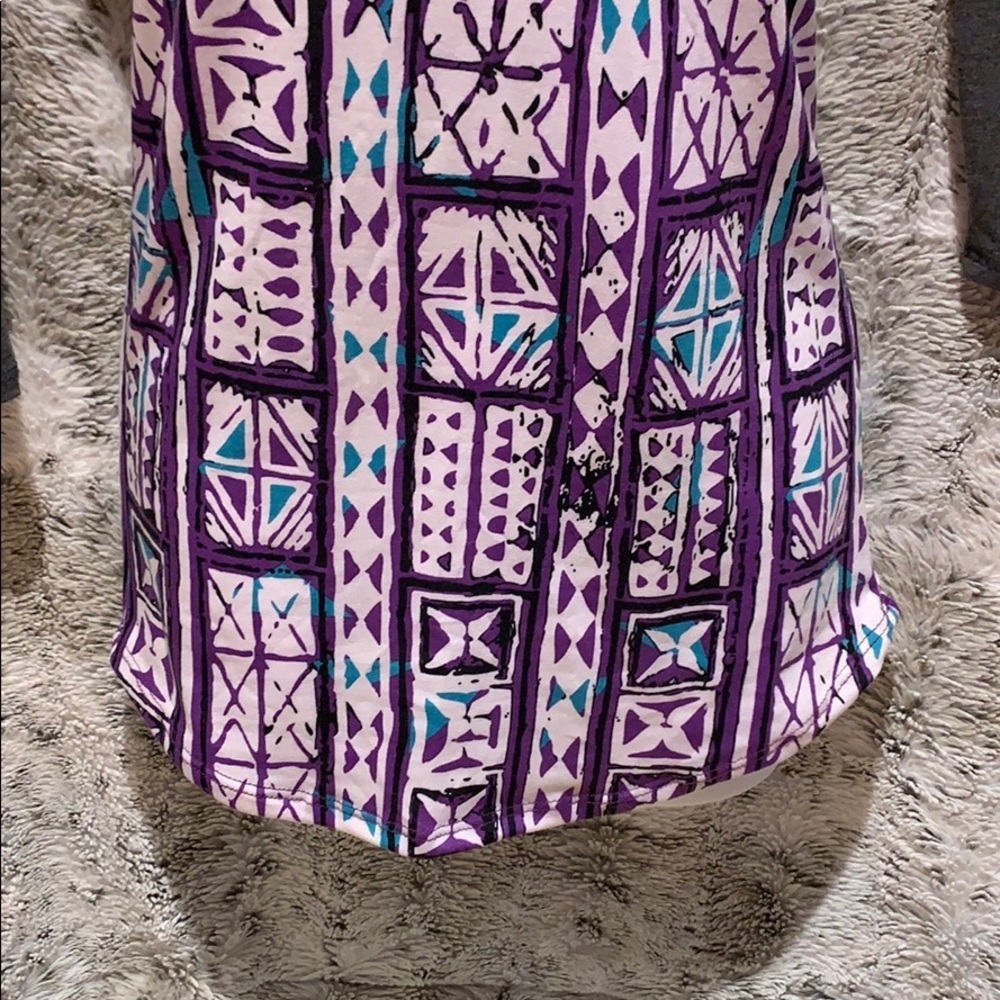 LuLaRoe Randy Tee! - Picture 4 of 8
